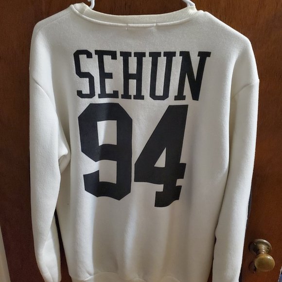EXO SBS Gayo Daejun Sweater (Sehun) - Picture 2 of 3